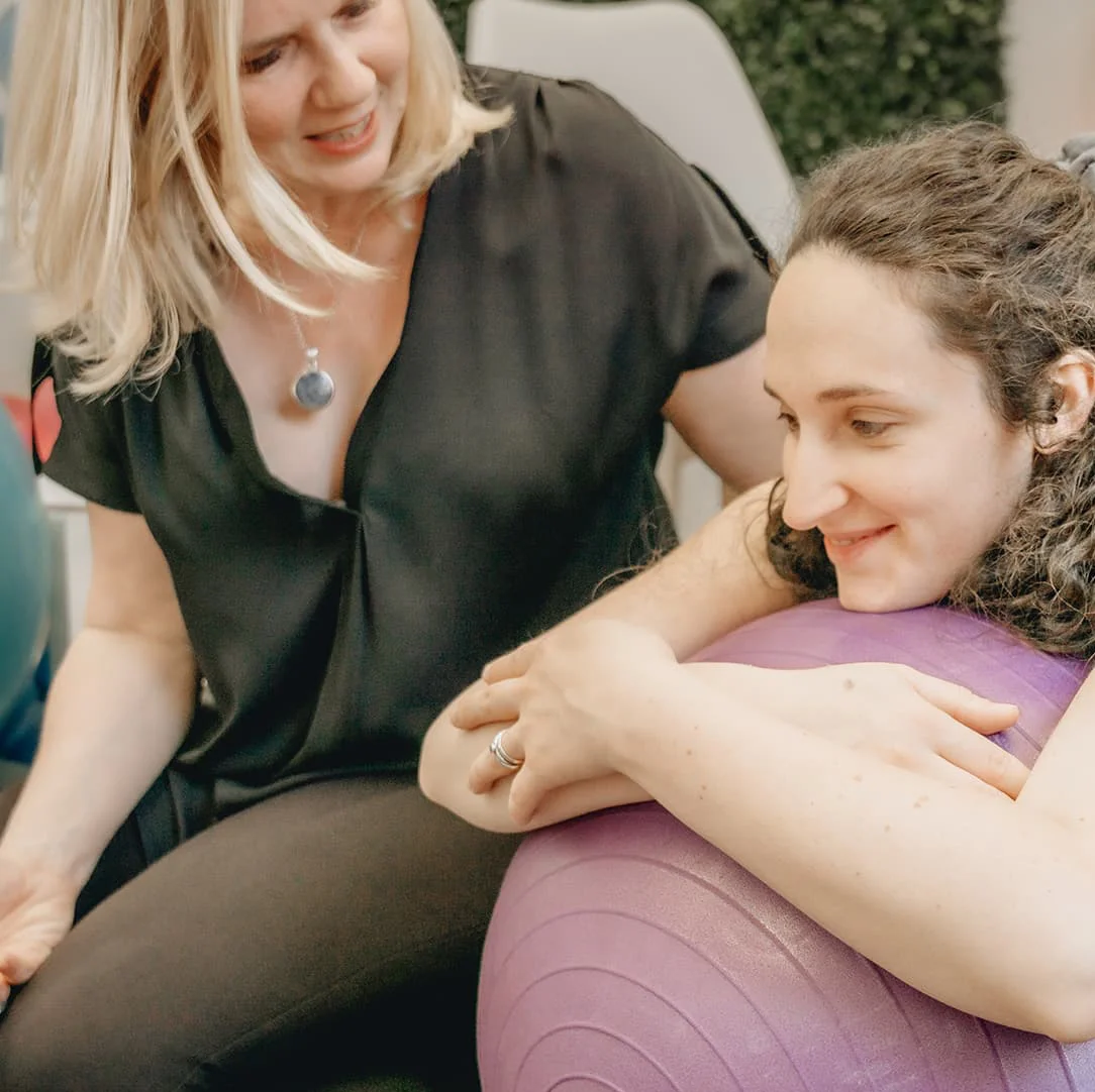 Tracy Sealey with one of her hypnobirthing-antenatal class students